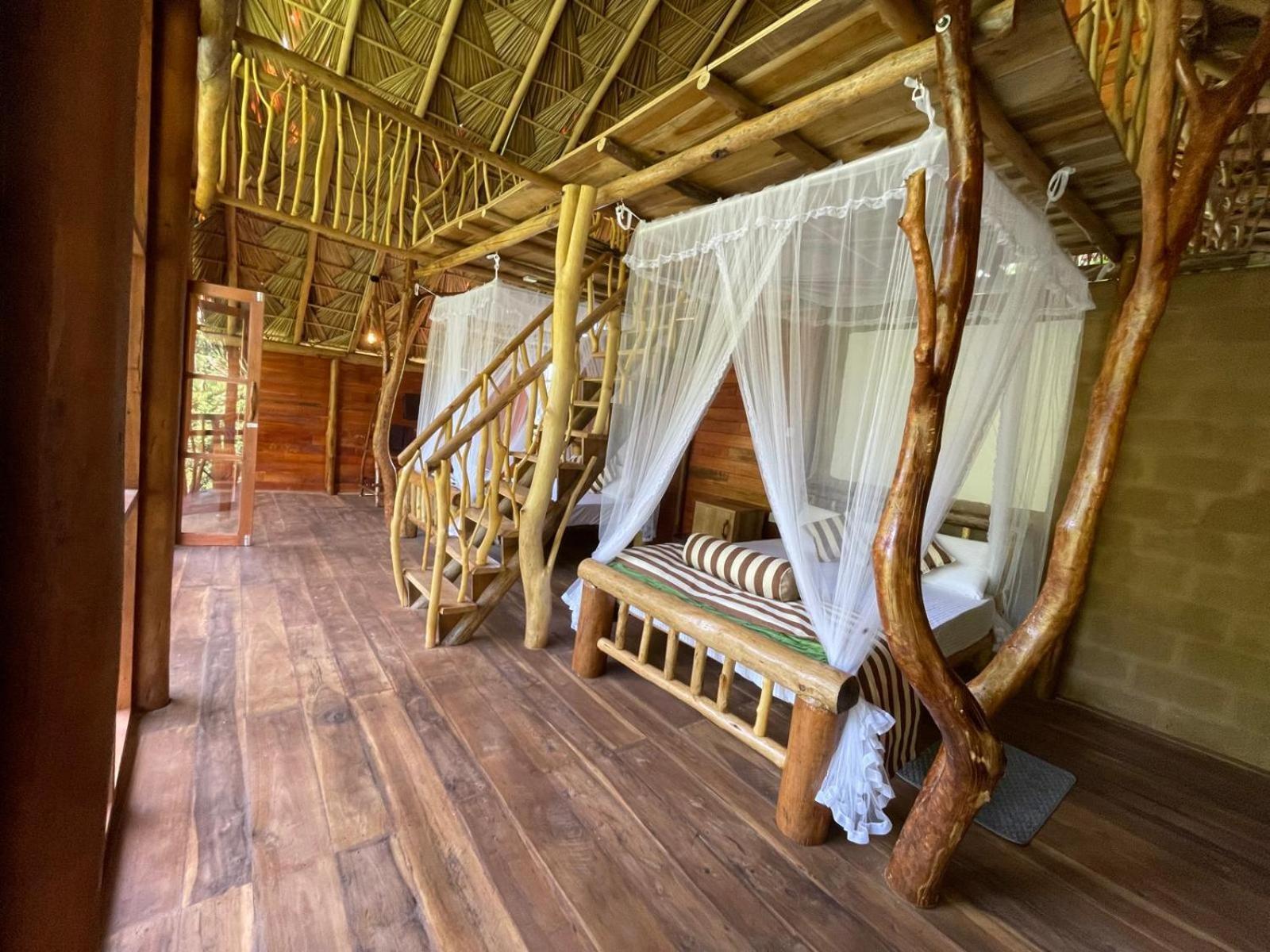 Wood Palace 엘라 외부 사진