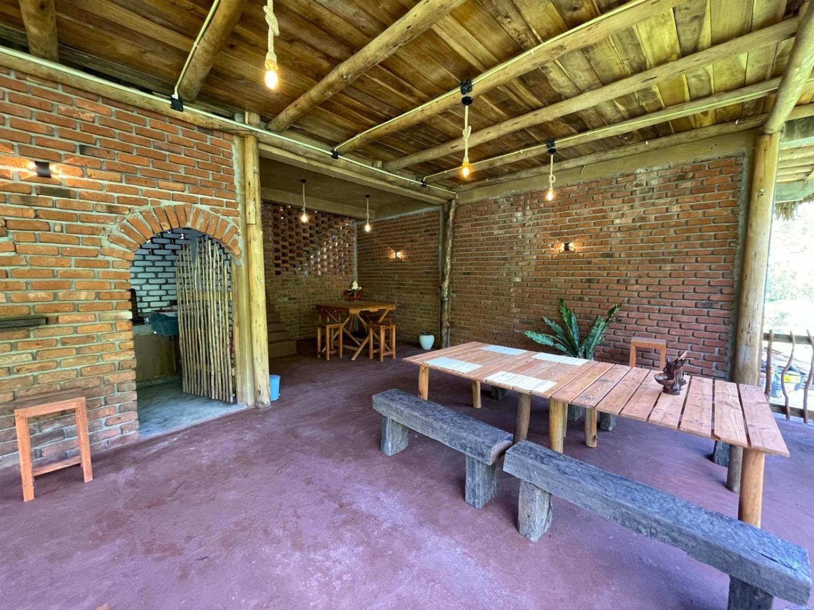 Wood Palace 엘라 외부 사진